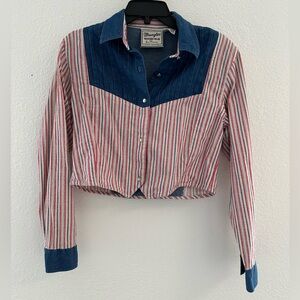Women’s Vintage Wrangler Western Cropped Red, White Blue Button-Up